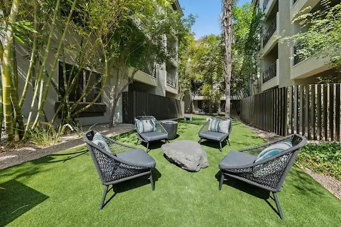 Luxury Vacation Rentals By Meridian Condoresorts سكوتسدايل شقة